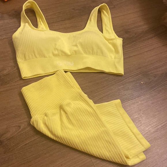 New with tags workout set🎾🎾🎾 - Picture 7 of 8